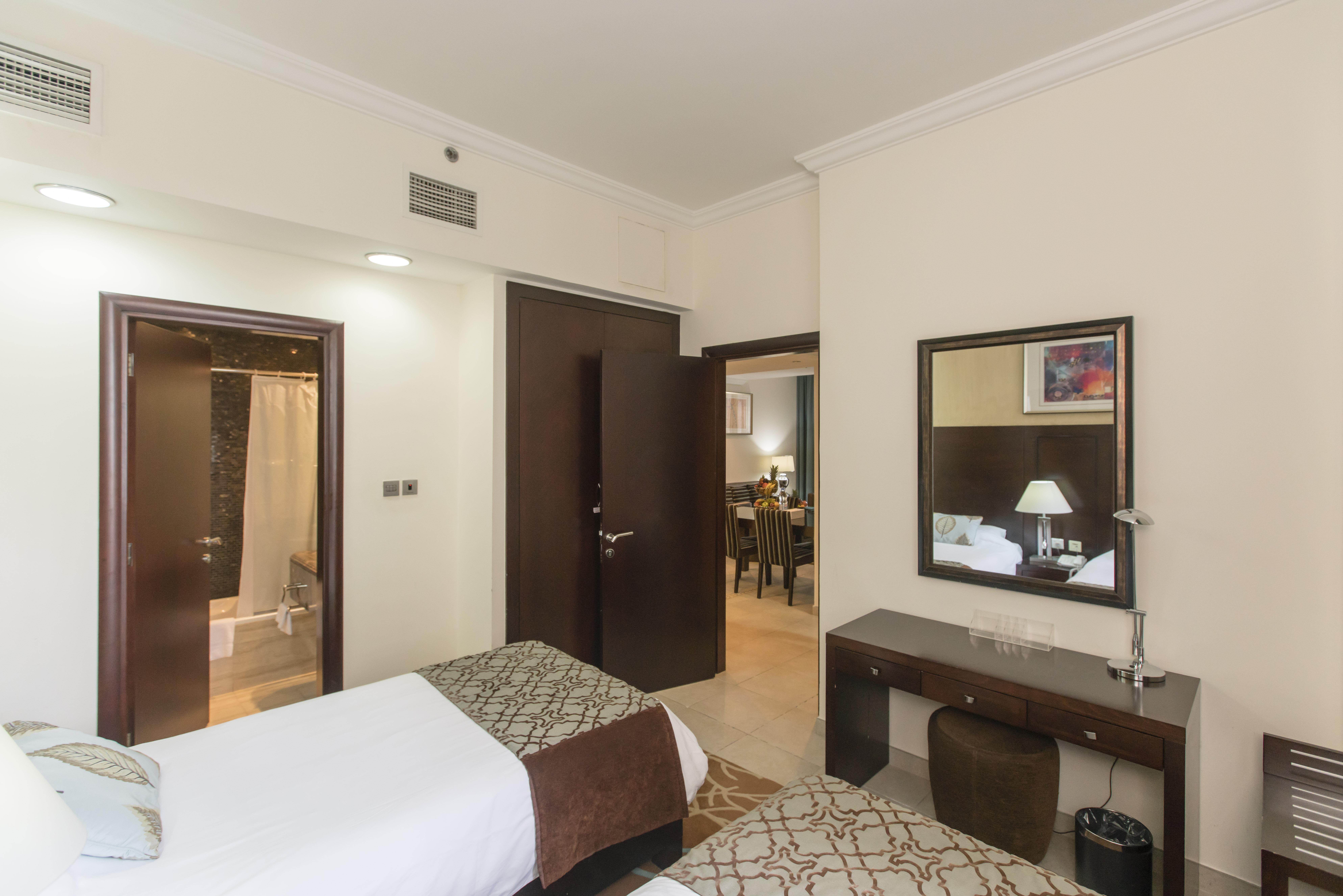 Marmara Hotel Apartments Дубай Экстерьер фото