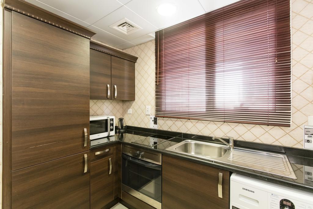 Marmara Hotel Apartments Дубай Экстерьер фото