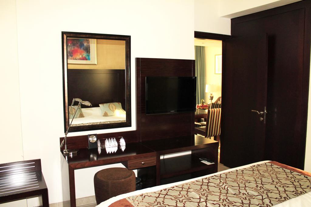 Marmara Hotel Apartments Дубай Экстерьер фото