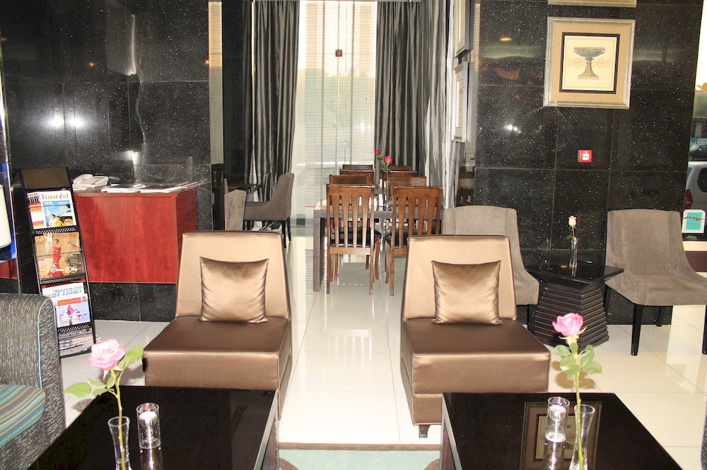 Marmara Hotel Apartments Дубай Экстерьер фото